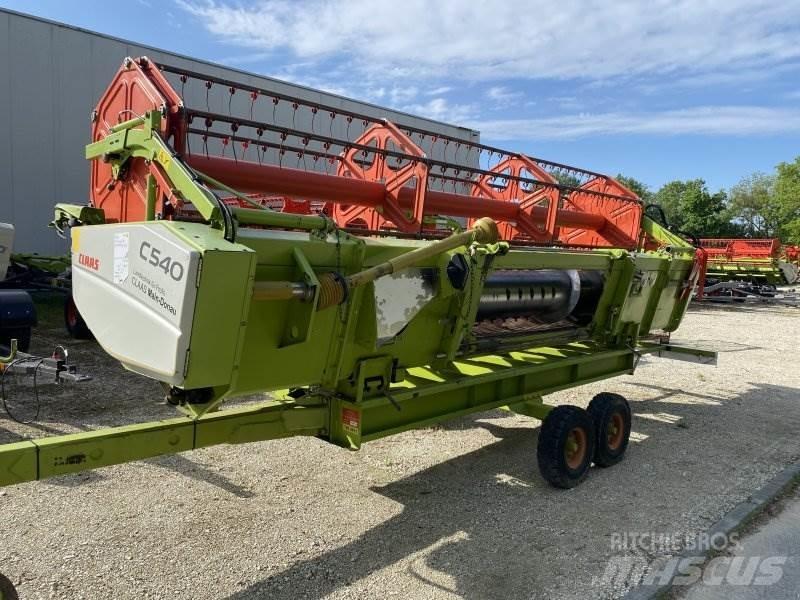 CLAAS C540 + TW Maaidorser aanbouwdelen