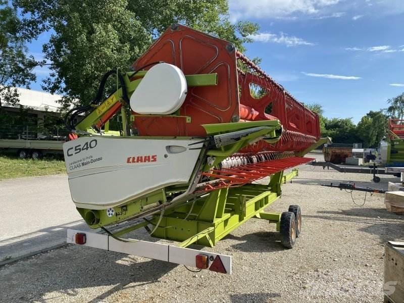 CLAAS C540 + TW Maaidorser aanbouwdelen