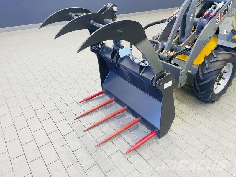 GiANT G1200 Schrankladers