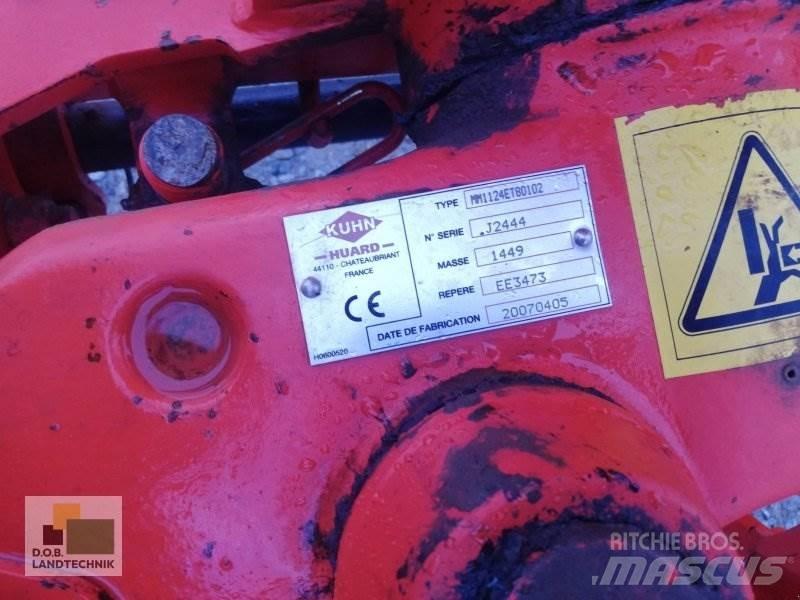 Kuhn MM 112 Conventionele ploegen