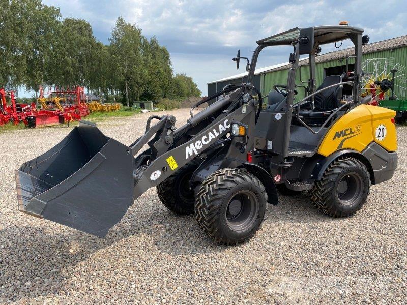 Mecalac MCL 6 Voorladers en gravers