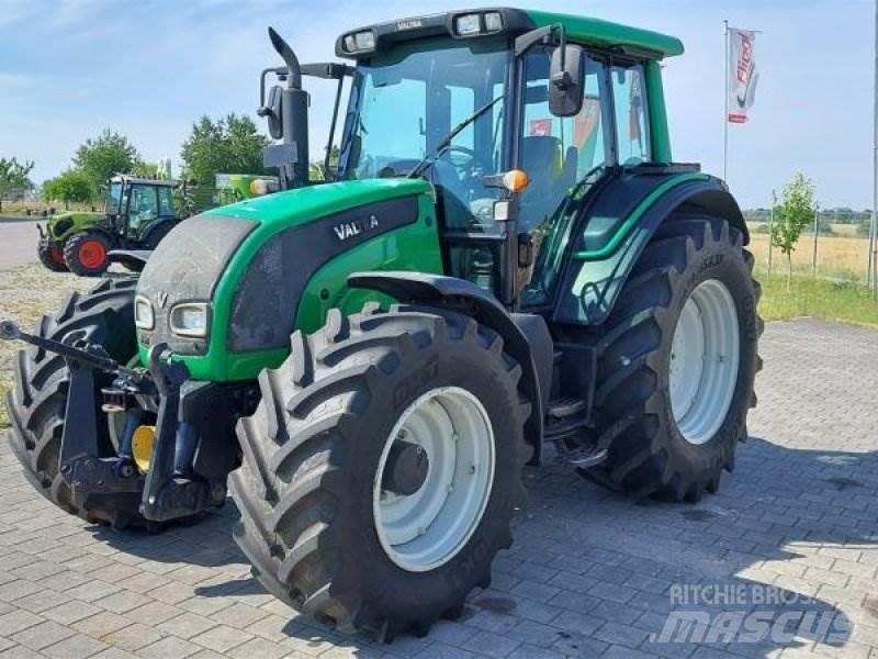Valtra N141 Tractoren