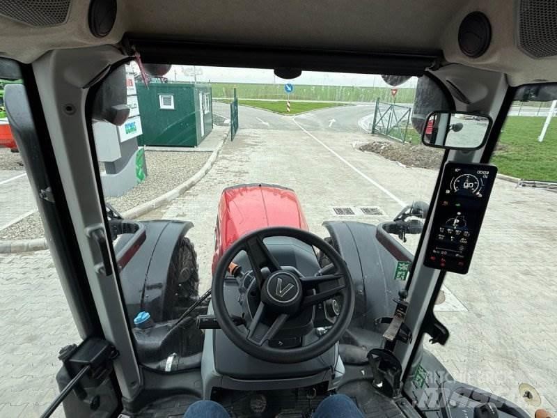 Valtra T235A Tractoren