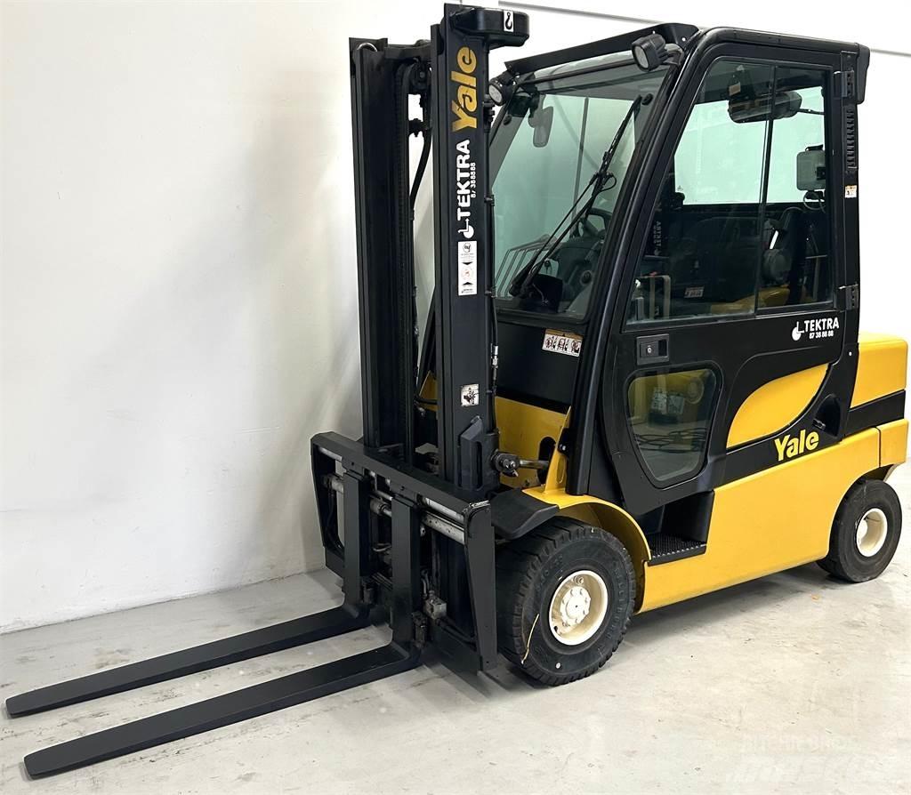 Yale GDP25LX Diesel heftrucks