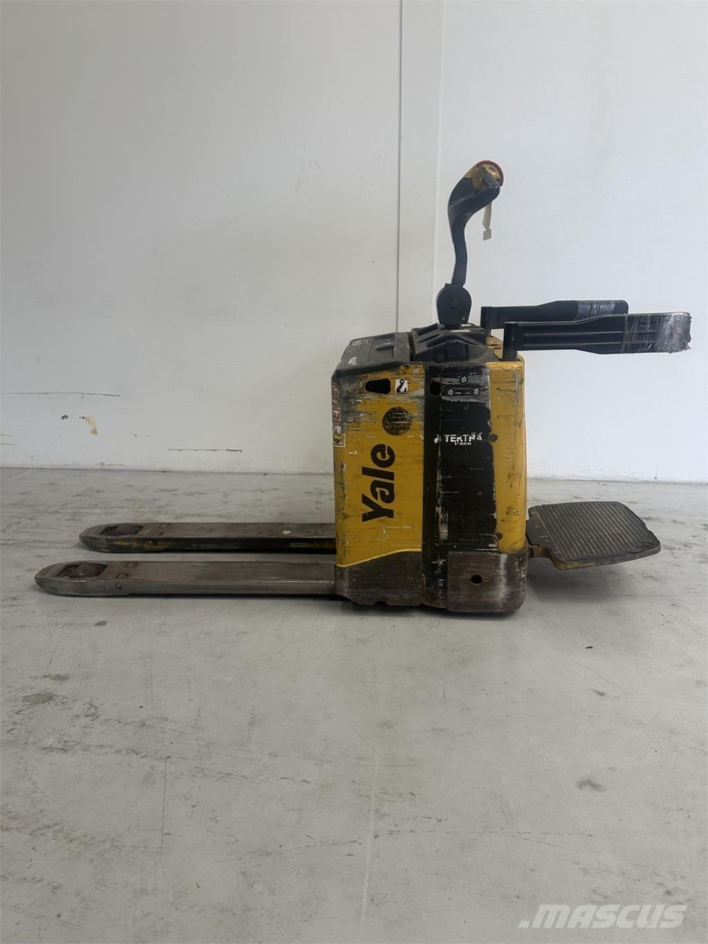 Yale MP20X - 300 AH Meerij pallettruck met platform
