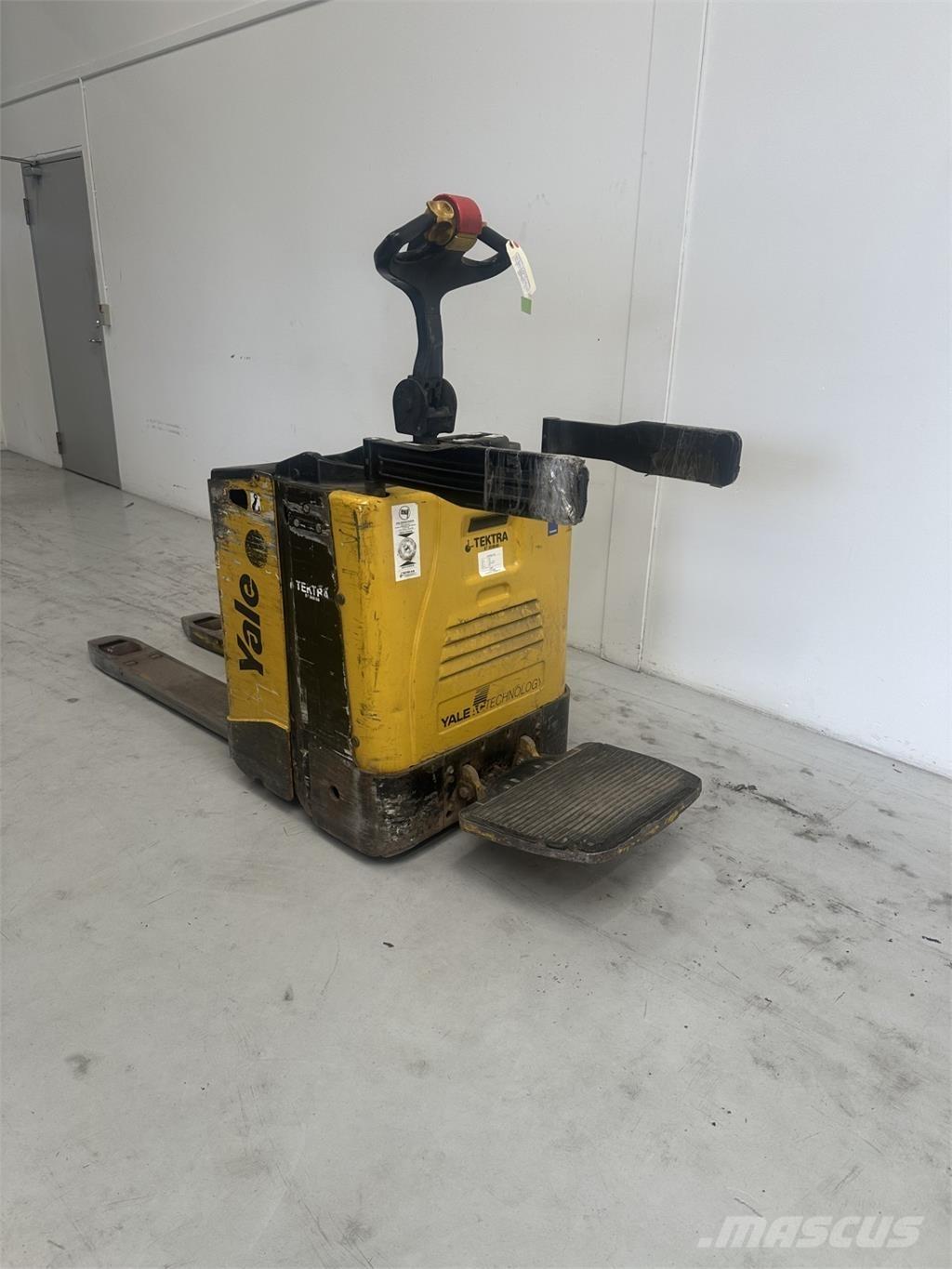 Yale MP20X - 300 AH Meerij pallettruck met platform