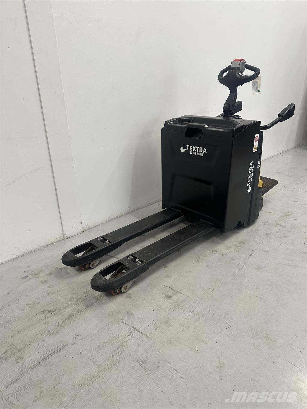 Yale MP20X-E843 Meerij pallettruck met platform