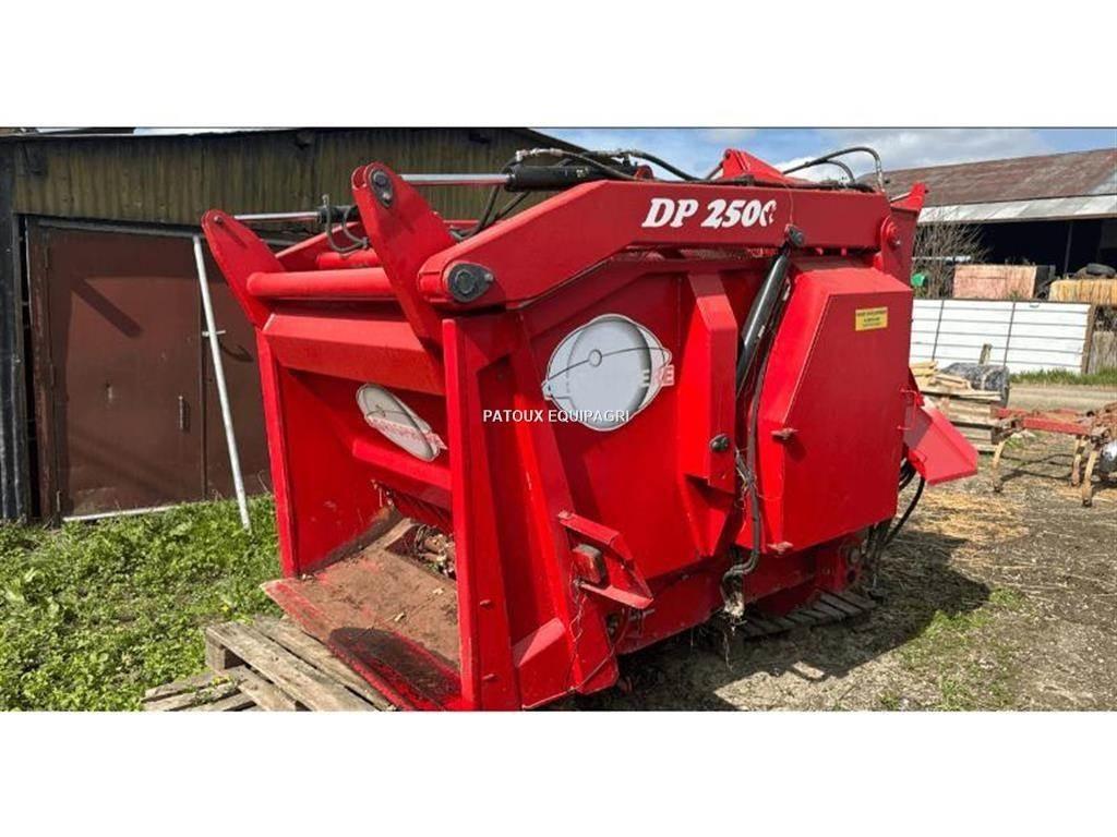  Agrisphère DP2500 Uitkuilmachines