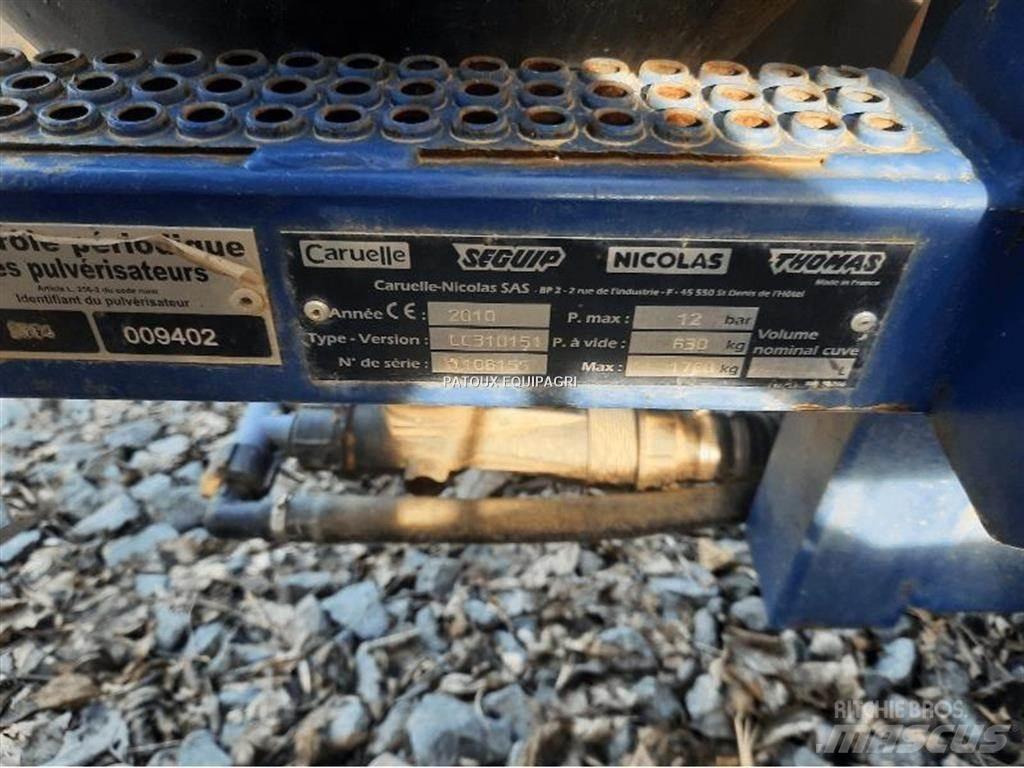 Caruelle 1000L Getrokken spuitmachines