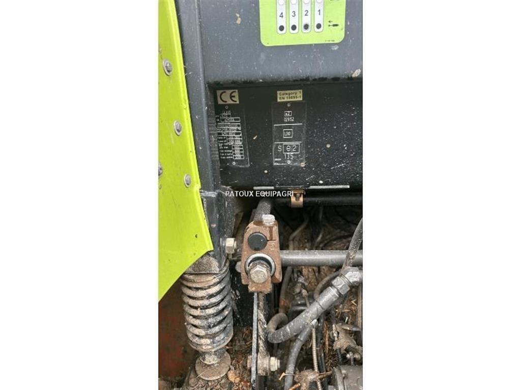 CLAAS ARION 610 Tractoren