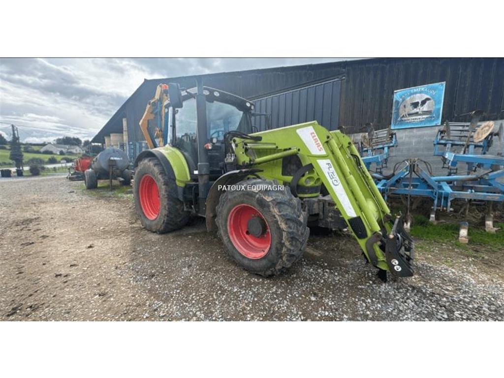 CLAAS ARION640 Tractoren