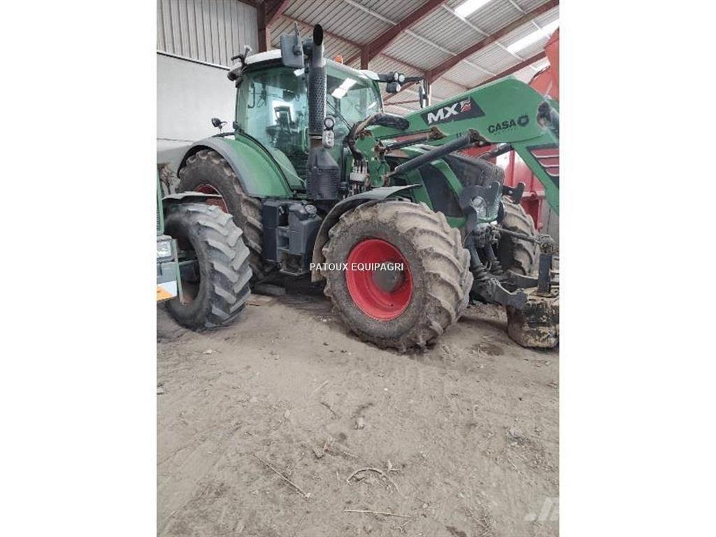 Fendt 724 POWER Tractoren