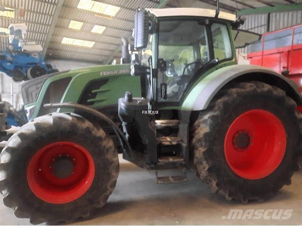 Fendt 826 VARIO Tractoren