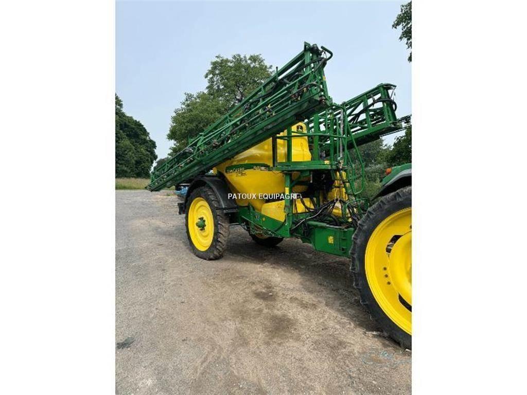 John Deere 840 Getrokken spuitmachines
