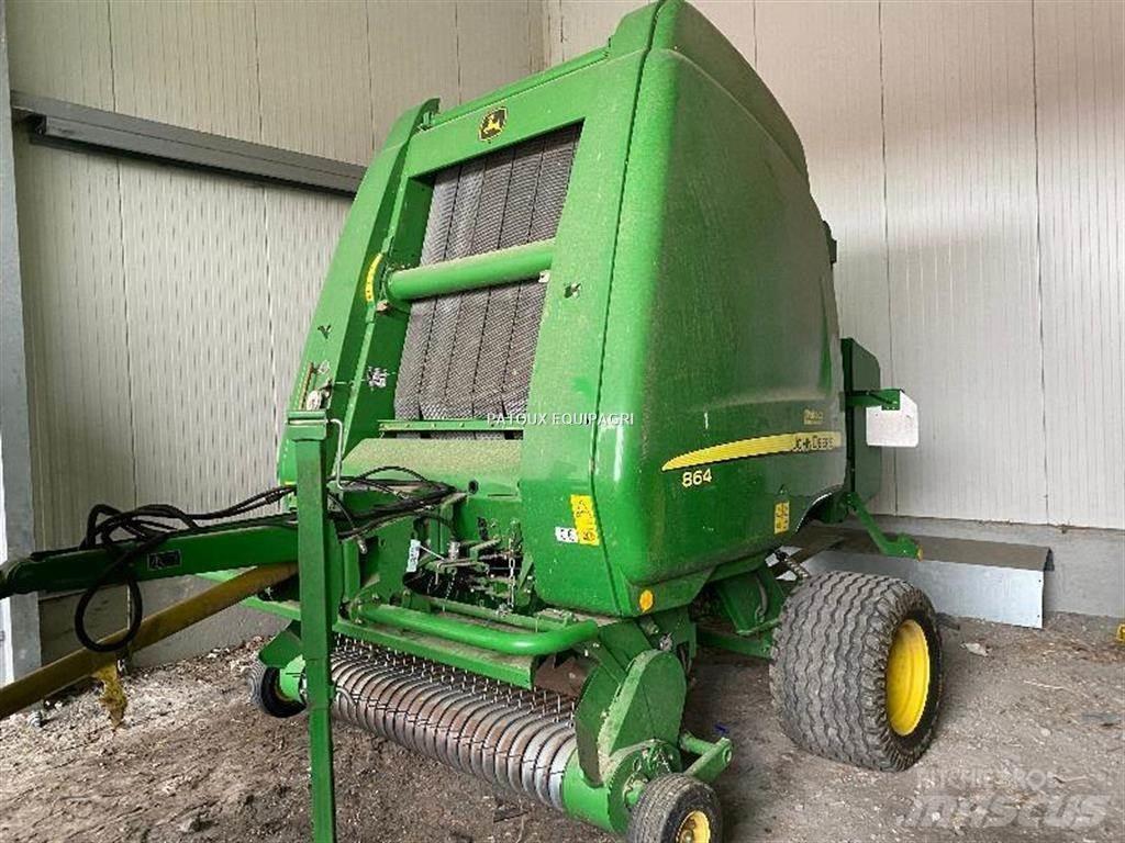 John Deere 864 Ronde-balenpersen