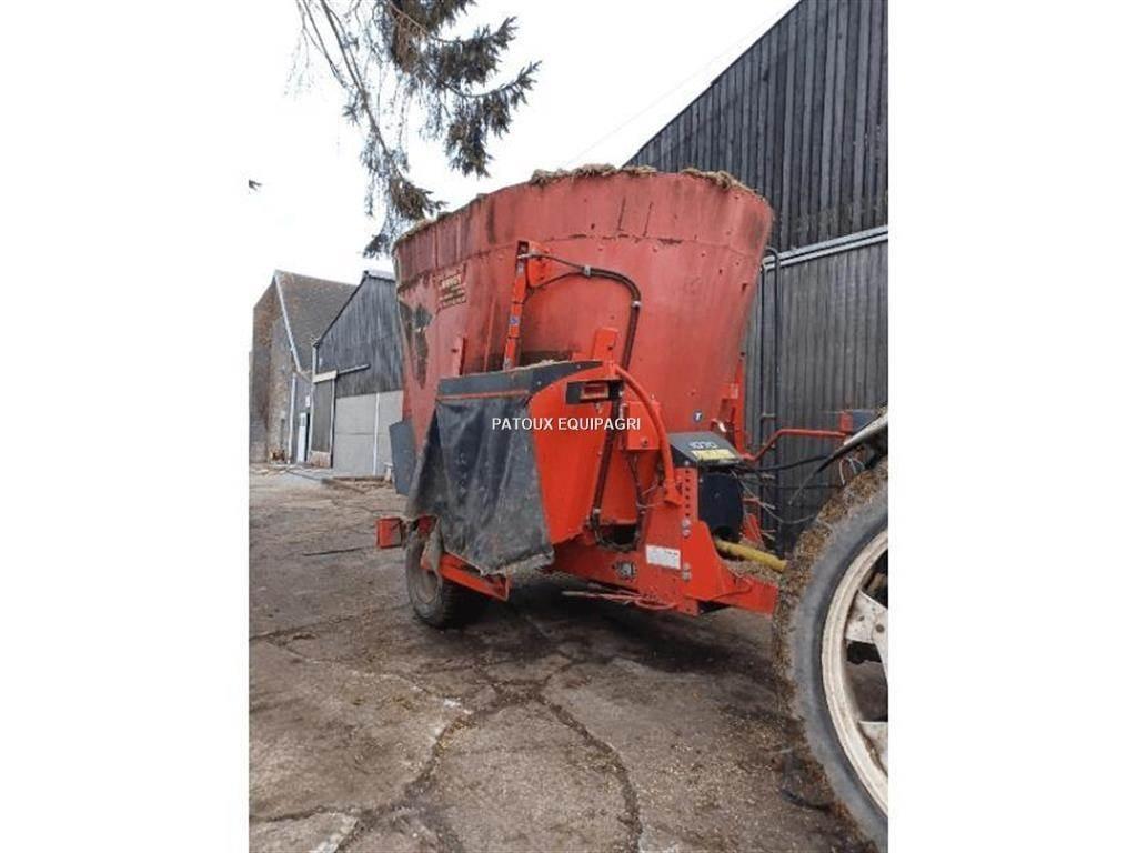 Kuhn 1070 Mengvoedermachines