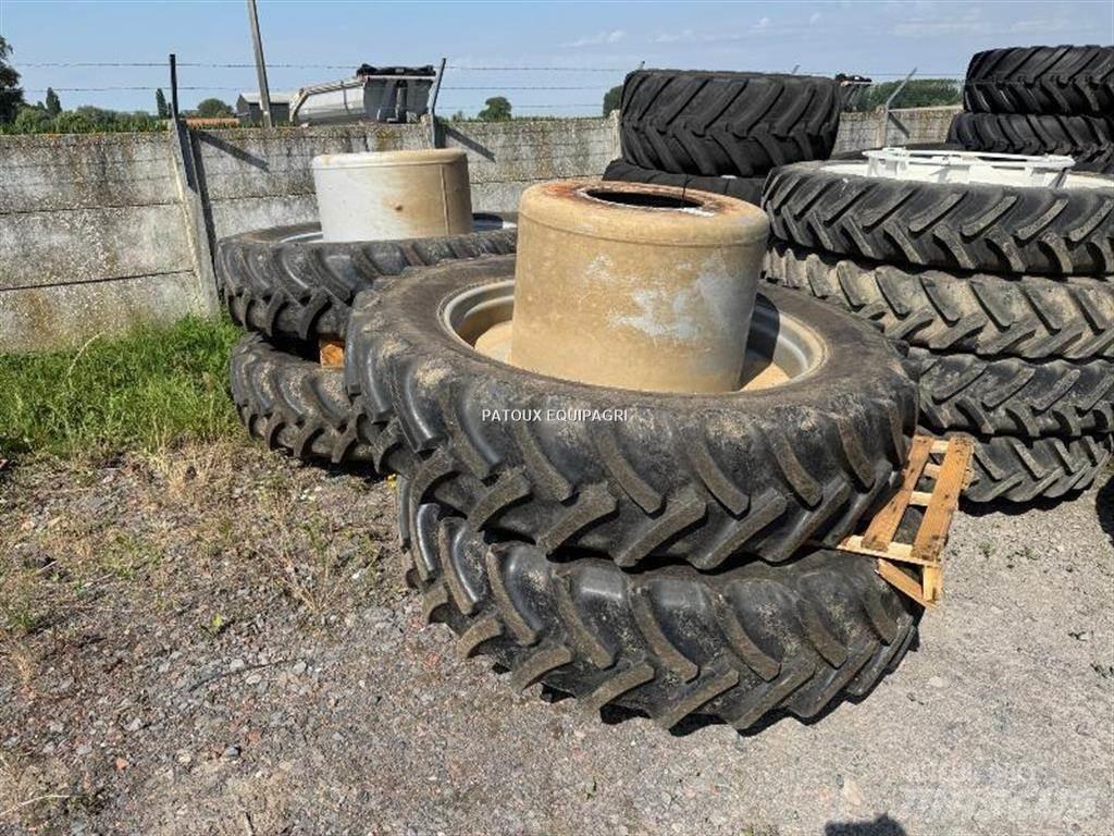 Mitas 380/90R46 Banden, wielen en velgen