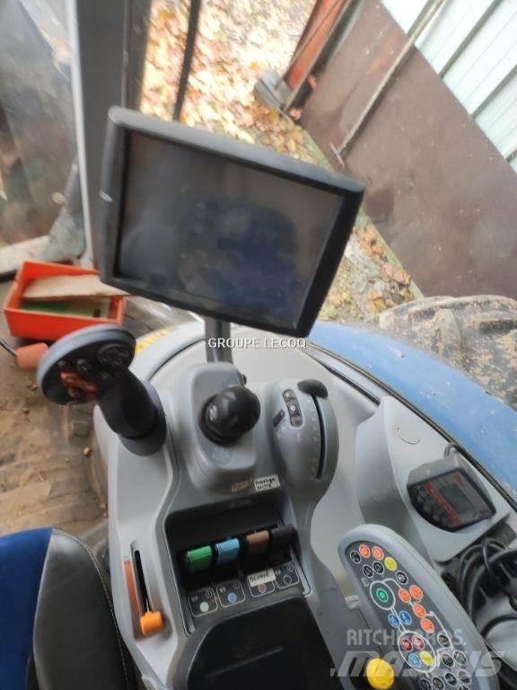 New Holland T7.210 Tractoren