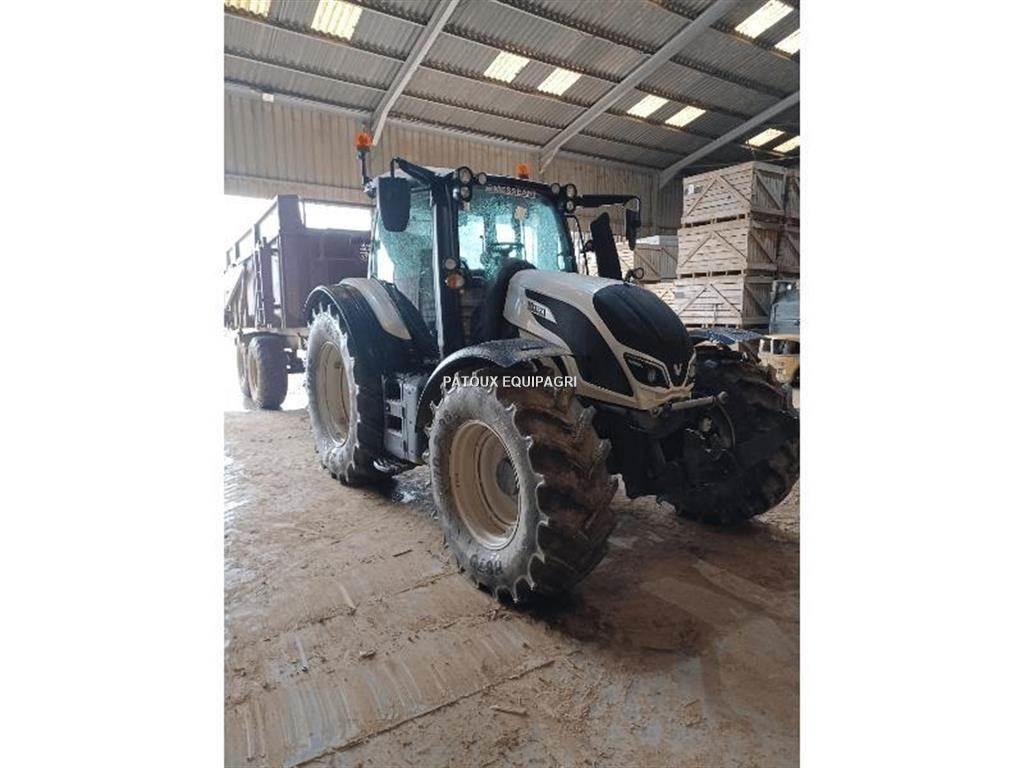 Valtra N174 DIRECT Tractoren