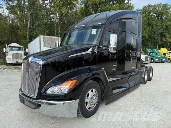 Kenworth T680 Trekkers