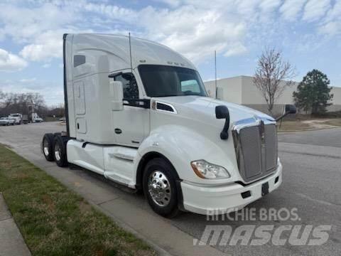 Kenworth T680 Trekkers