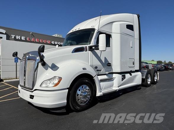 Kenworth T680 Trekkers