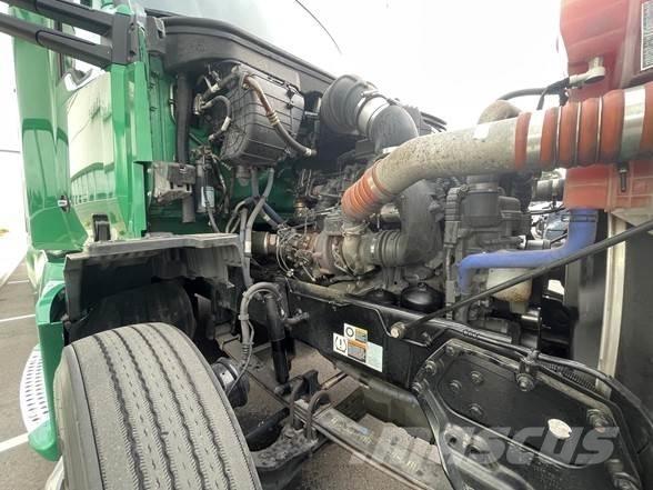 Kenworth T680 Trekkers