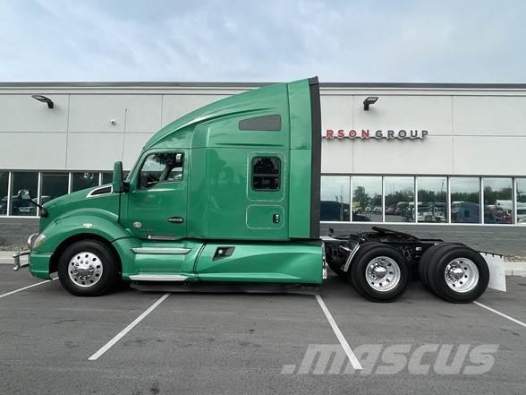 Kenworth T680 Trekkers
