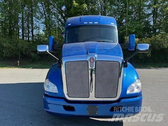 Kenworth T680 Trekkers