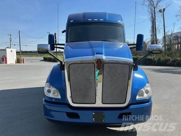 Kenworth T680 Trekkers