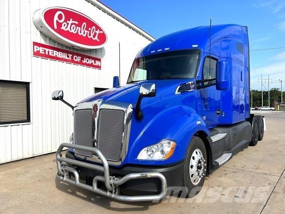 Kenworth T680 Trekkers