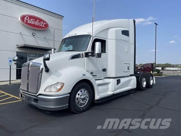 Kenworth T680 Trekkers