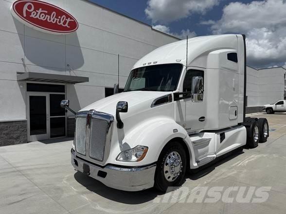 Kenworth T680 Trekkers