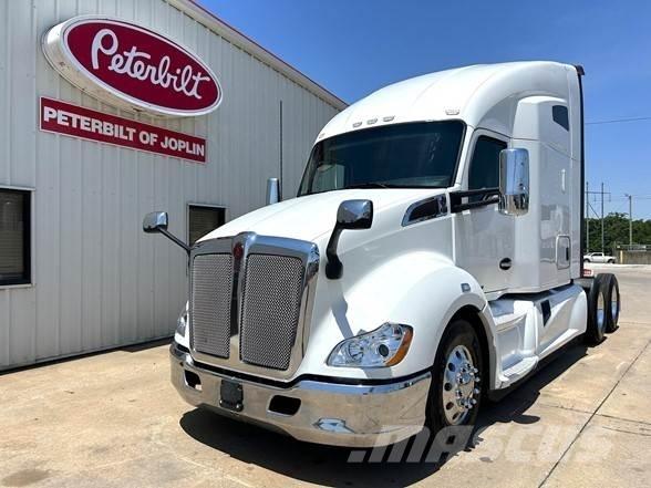 Kenworth T680 Trekkers