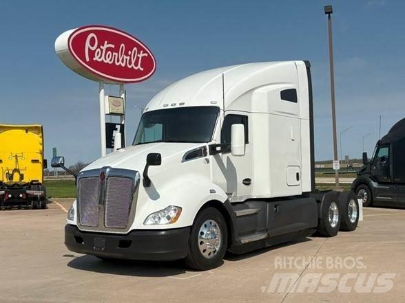 Kenworth T680 Trekkers
