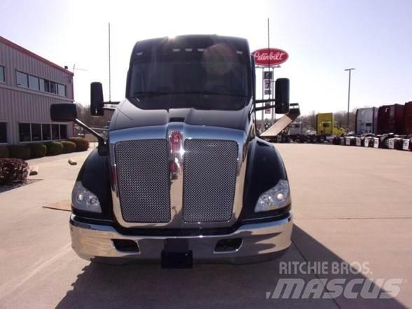 Kenworth T680 Trekkers