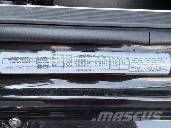 Kenworth W990 Trekkers