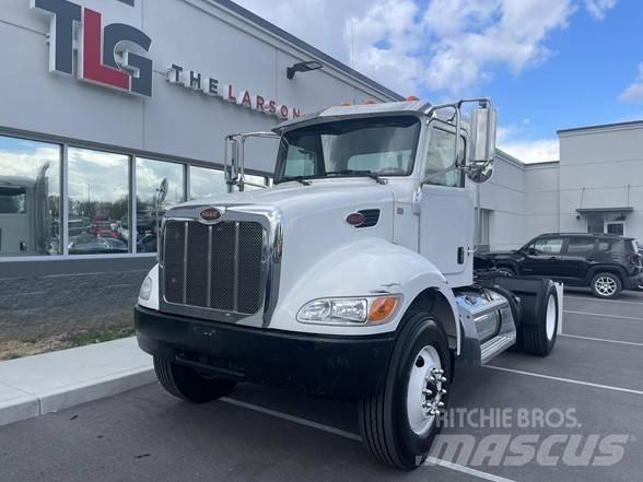 Peterbilt 337 Trekkers