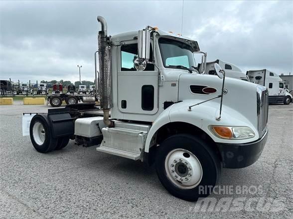 Peterbilt 337 Trekkers