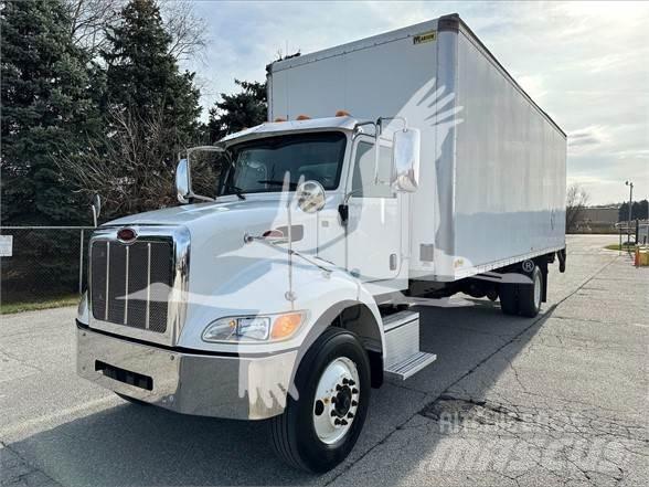 Peterbilt 337 Bakwagens met gesloten opbouw