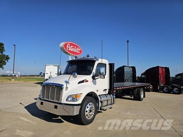 Peterbilt 536 Platte bakwagens