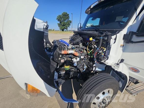 Peterbilt 536 Platte bakwagens