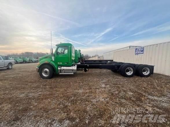 Peterbilt 548 Chassis met cabine