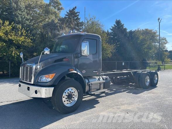 Peterbilt 548 Chassis met cabine