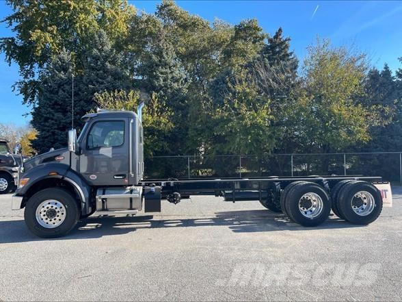 Peterbilt 548 Chassis met cabine