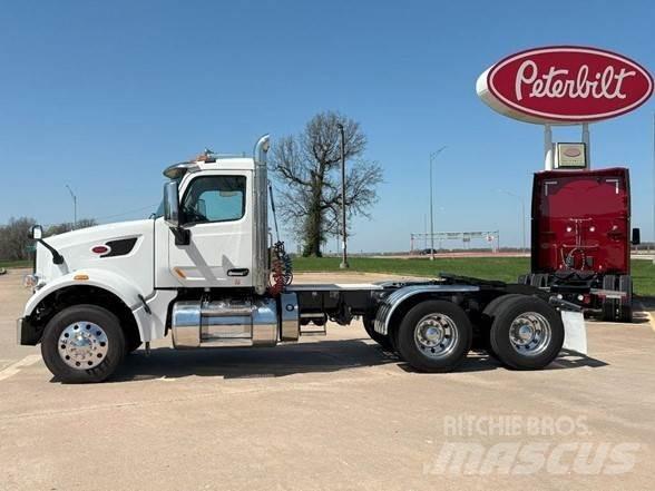 Peterbilt 567 Trekkers