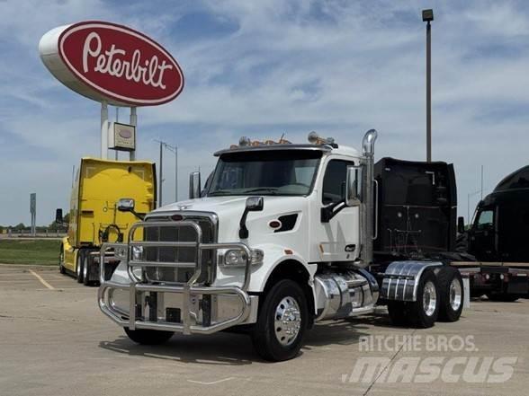 Peterbilt 567 Trekkers