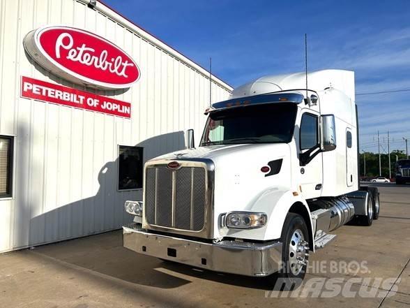 Peterbilt 567 Trekkers