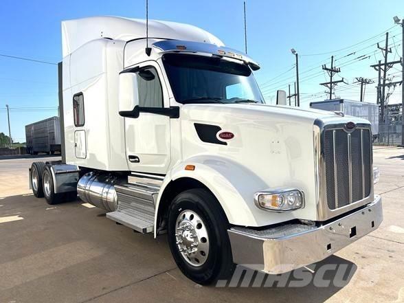 Peterbilt 567 Trekkers