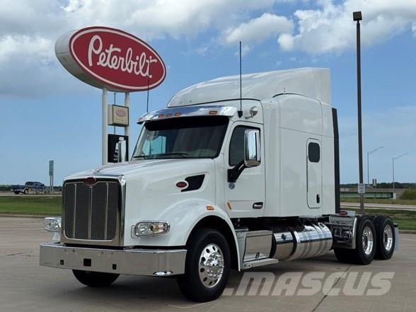 Peterbilt 567 Trekkers